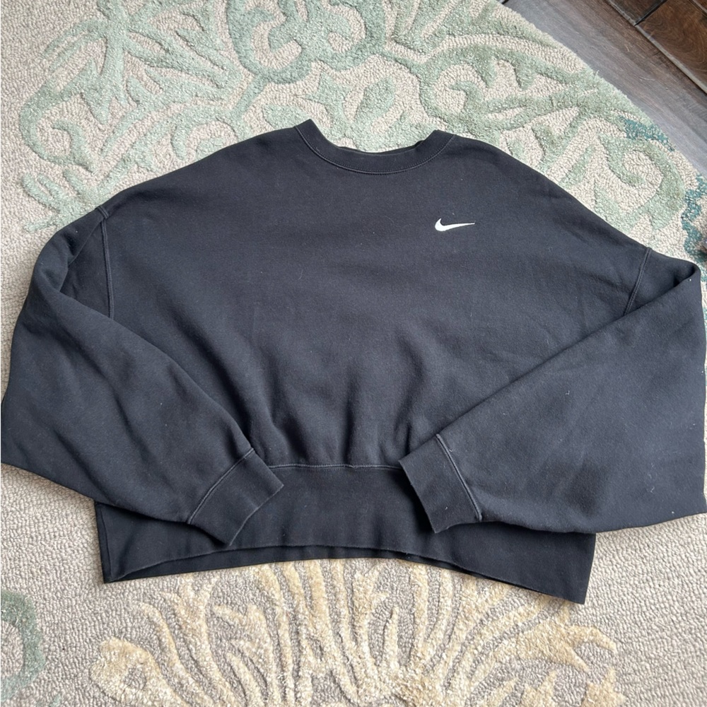 Nike cropped crewneck